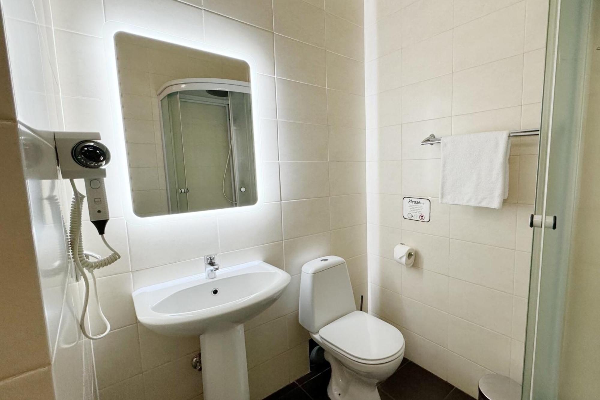 Shelter Hotel Київ Екстер'єр фото