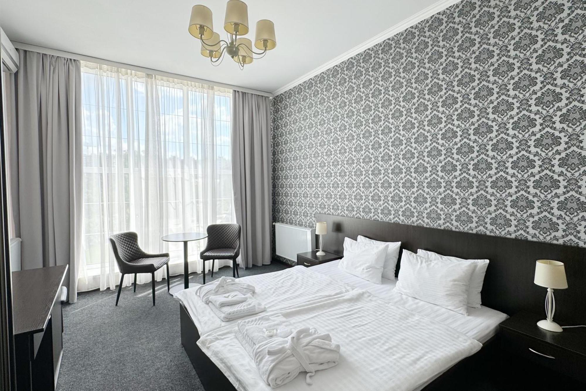Shelter Hotel Київ Екстер'єр фото