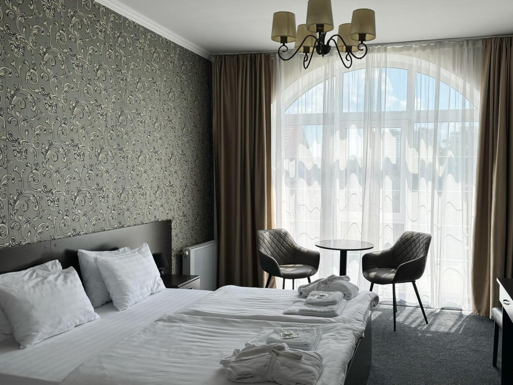 Shelter Hotel Київ Екстер'єр фото
