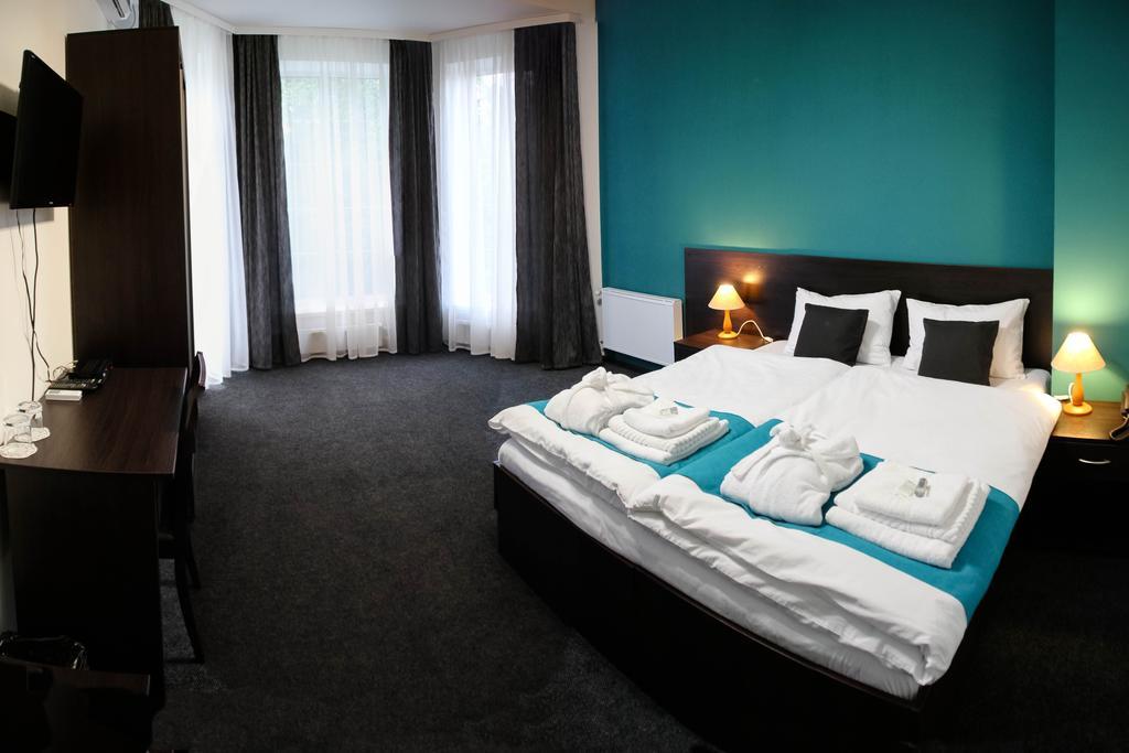 Shelter Hotel Київ Номер фото