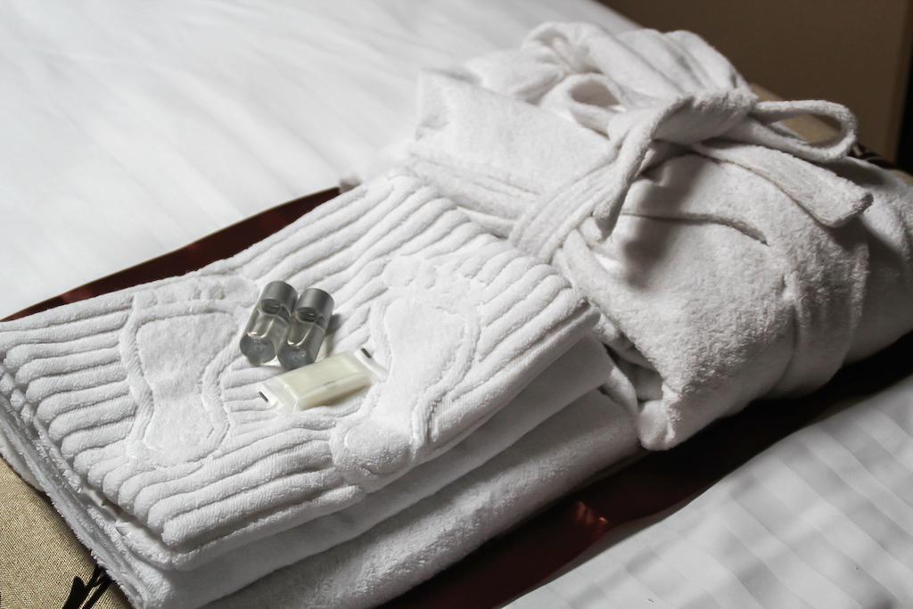 Shelter Hotel Київ Номер фото